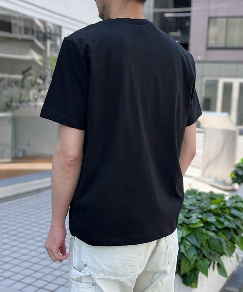 AMI Alexandre Mattiussi(アミアレクサンドルマテュッシ)の「【AMI PARIS】アミ パリス Small Heart Logo Hale T-Shirt ワンポイント ロゴ Tシャツ(Tシャツ/カットソー・メンズ・ホワイト/ブラック・M/L/XL)」の8枚目の写真