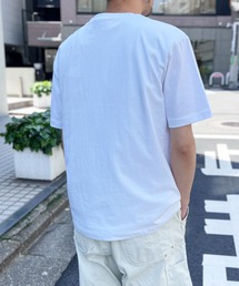yield（イールド）の「【AMI PARIS】アミ パリス Small Heart Logo Hale T-Shirt ワンポイント ロゴ Tシャツ（Tシャツ/カットソー）」