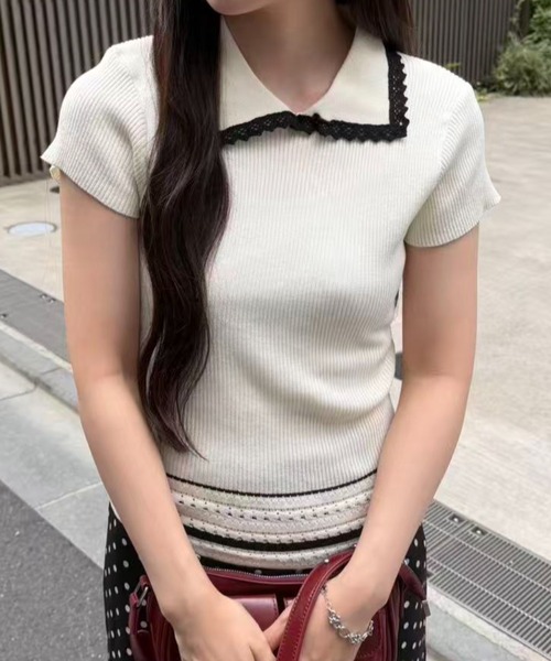 mebole(メボレ)の「Contrast Line Collar Knit(ニット/セーター・レディース・ブラック/ホワイト・FREE)」の1枚目の写真