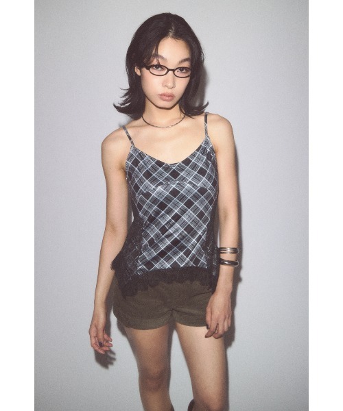 LAGUA GEM（ラグアジェム）の「CORDUROY COMPACT ショートパンツ（その他パンツ・レディース・ベージュ/ブラック/カーキ・X-SMALL/SMALL/MEDIUM）」の4枚目の写真