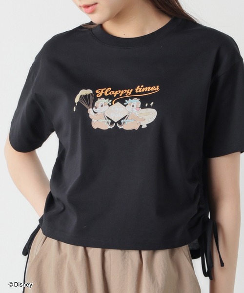 Honeys（ハニーズ）の「【ハニさら・接触冷感・ＵＶカット】ディズニー／脇ドロストＴ（Tシャツ/カットソー・レディース・グリーン系1/レッド系1/ホワイト系1/ブラウン系1/ブラック系1・L/M/S）」の2枚目の写真