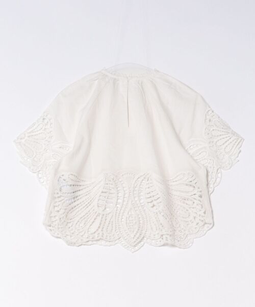 ALLSAINTS(オールセインツ)の「FEMI RELAXED FIT BRODERIE TOP | FEMI リラックス フィット ブロダリー トップ(その他トップス・レディース・ホワイト・6/10/8/4)」の2枚目の写真