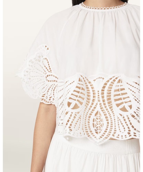 ALLSAINTS(オールセインツ)の「FEMI RELAXED FIT BRODERIE TOP | FEMI リラックス フィット ブロダリー トップ(その他トップス・レディース・ホワイト・6/10/8/4)」の5枚目の写真