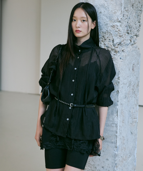 BER DE NOIR(ベールドノワール)の「クリンクルシャーリングハイネックブラウス(ブラック)(シャツ/ブラウス・レディース・その他・FREE)」の4枚目の写真
