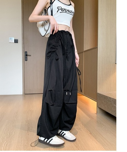 Ritzy(リッツィー)の「サイド紐デザイン ルーズワイドカーゴパンツ(その他パンツ・レディース・ダークグレー/ライトグレー/ブラック・L/M)」の2枚目の写真