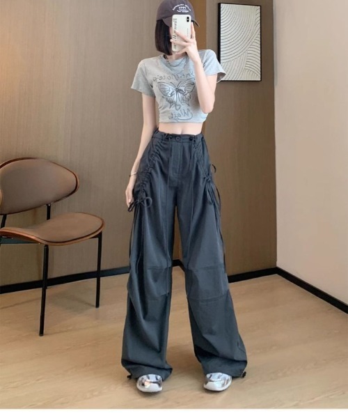 Ritzy(リッツィー)の「サイド紐デザイン ルーズワイドカーゴパンツ(その他パンツ・レディース・ダークグレー/ライトグレー/ブラック・L/M)」の12枚目の写真