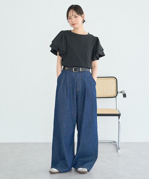 earth music&ecology(アースミュージックアンドエコロジー)の「フリルスリーブプルオーバー(Tシャツ/カットソー・レディース・杢グレー/オフホワイト/ブラック・FREE)」の9枚目の写真