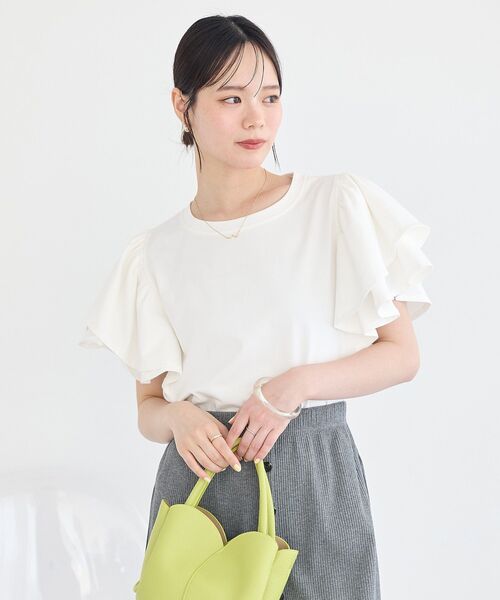 earth music&ecology(アースミュージックアンドエコロジー)の「フリルスリーブプルオーバー(Tシャツ/カットソー・レディース・杢グレー/オフホワイト/ブラック・FREE)」の18枚目の写真
