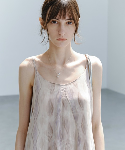 tageechita（タジチタ）の「【tageechita】ニュアンスアートプリントキャミワンピース（ワンピース・レディース・ライトベージュ・M/S/L）」の11枚目の写真