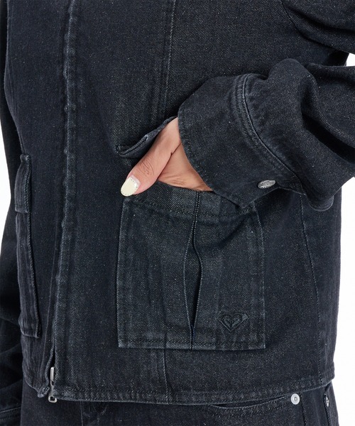 ROXY（ロキシー）の「ROXY/ロキシー デニムジャケット RJK264602T（デニムジャケット・レディース・ブラック/インディゴブルー・L/M）」の8枚目の写真