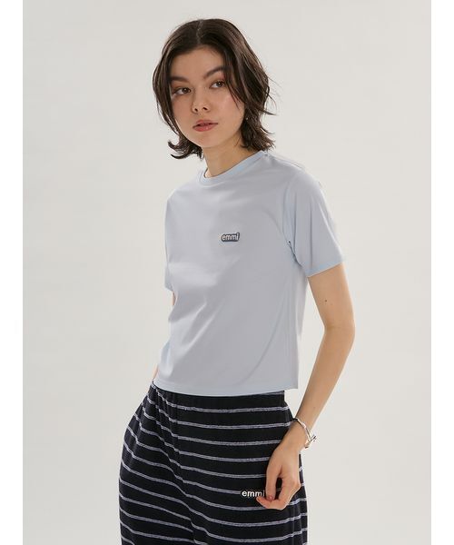 emmi(エミ)の「emmiロゴコンパクトTシャツ(Tシャツ/カットソー・レディース・ライトブルー/ブラック/オフホワイト・F)」の7枚目の写真