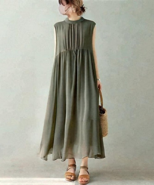 CHUL(チュル)の「ノースリーブギャザーワンピース(その他トップス・レディース・ブラック/カーキ/ブルー・MEDIUM/LARGE)」の6枚目の写真