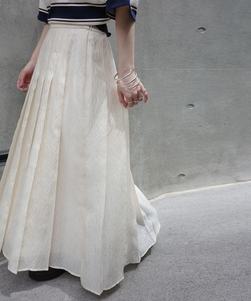 Ameri（アメリ）の「SHEER DAMASK JACQUARD PLEATED SKIRT（スカート・レディース・ダークブラウン/アイボリー・SMALL/MEDIUM）」の12枚目の写真