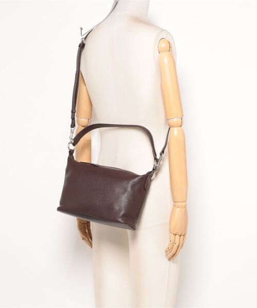 NiiNa(ニーナ)の「【 NiiNa / ニーナ 】高品質牛革2WAYソフトレザーミニショルダーバッグ(ショルダーバッグ・レディース・ダークブラウン/ブラウン/グレイッシュベージュ・FREE)」の21枚目の写真