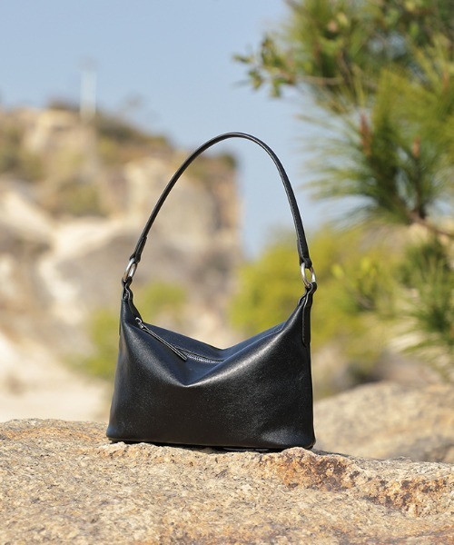 NiiNa(ニーナ)の「【 NiiNa / ニーナ 】高品質牛革2WAYソフトレザーミニショルダーバッグ(ショルダーバッグ・レディース・ダークブラウン/ブラウン/グレイッシュベージュ・FREE)」の12枚目の写真