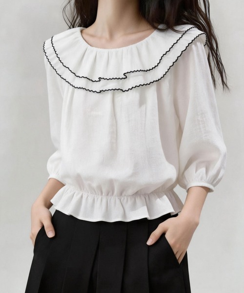 AMAJI(アマジ)の「ラッフルフリル ビッグカラー 7分袖ブラウス(シャツ/ブラウス・レディース・ホワイト・SMALL/MEDIUM/LARGE/X-LARGE)」の3枚目の写真