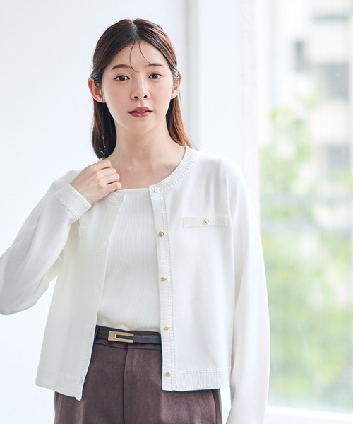 12Twelve Agenda(トゥエルブ アジェンダ)の「ベーシッククルーネックカーディガン(カーディガン/ボレロ・レディース・チャコールグレー/ブラウン/ブラック/アイボリー・M)」の5枚目の写真