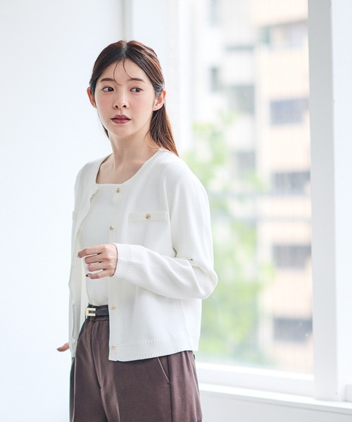 12Twelve Agenda(トゥエルブ アジェンダ)の「ベーシッククルーネックカーディガン(カーディガン/ボレロ・レディース・チャコールグレー/ブラウン/ブラック/アイボリー・M)」の7枚目の写真