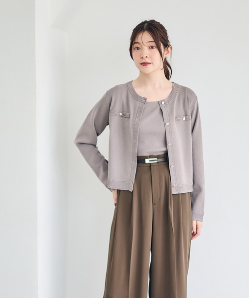 12Twelve Agenda(トゥエルブ アジェンダ)の「ベーシッククルーネックカーディガン(カーディガン/ボレロ・レディース・チャコールグレー/ブラウン/ブラック/アイボリー・M)」の18枚目の写真