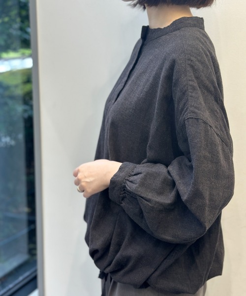 SELF+SERVICE(セルフサービス)の「オーガニック綿糸スタンドドロストブラウス(シャツ/ブラウス・レディース・グリーン系その他/チャコールグレー・XL/L/M)」の5枚目の写真