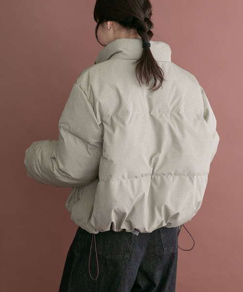 ITEMS URBANRESEARCH(アイテムズ アーバンリサーチ)の「中綿クロップドリバーシブルジャケット(ダウンジャケット/コート・レディース・ミント/ホワイト・FREE)」の11枚目の写真