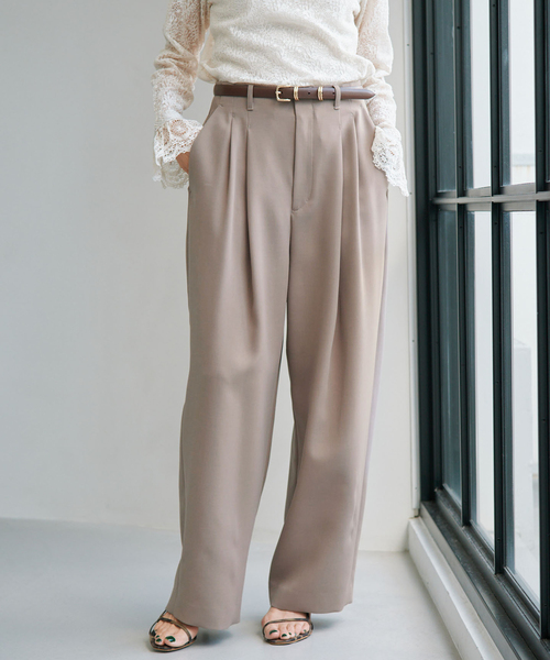 IENA(イエナ)の「アーチタックパンツ(その他パンツ・レディース・ピンク/グレー/ベージュ・36/38/34)」の12枚目の写真