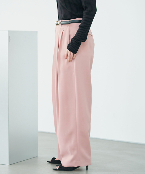 IENA(イエナ)の「アーチタックパンツ(その他パンツ・レディース・ピンク/グレー/ベージュ・36/38/34)」の21枚目の写真