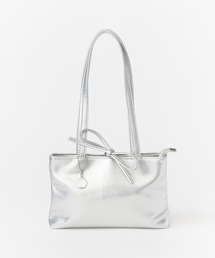 Faux leather ribbon shoulder bag with charms / フェイクレザー チャーム付きリボンショルダーバッグ 夏物 夏服