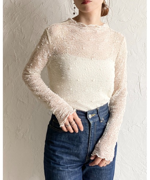 She's Closet(シーズクローゼット)の「長袖 プチハイネック 花柄 シアー レーストップス(Tシャツ/カットソー・レディース・レッド/ブラウン/ブラック/アイボリー・FREE)」の6枚目の写真