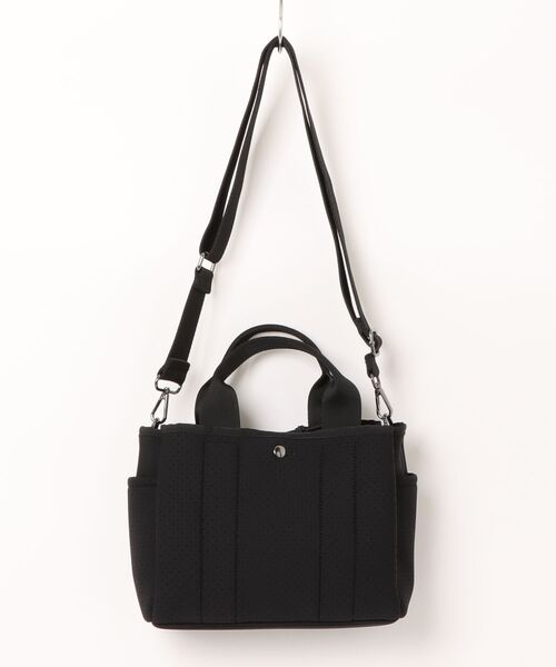 cache cache(カシュ カシュ)の「カシュカシュ cachecache / ネオプレーンパンチング2wayトートS(トートバッグ・レディース・グレー/アイボリー/ブラック・FREE)」の4枚目の写真