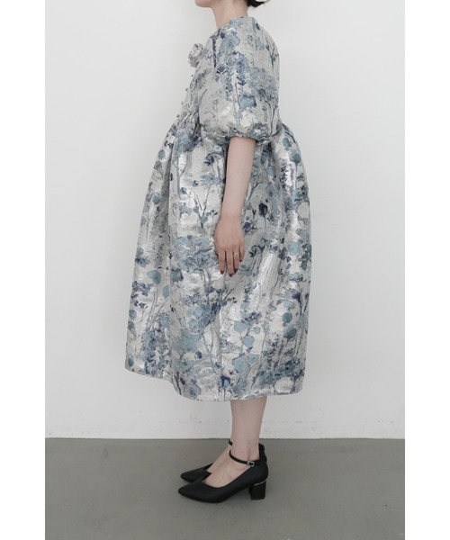 et.UNiVER(エトユニベール)の「1151 Botanical jacquard dress(ドレス・レディース・グレー/ブラウン/ブルー・M-Long/MEDIUM/M-Short)」の13枚目の写真
