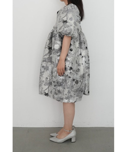 et.UNiVER(エトユニベール)の「1151 Botanical jacquard dress(ドレス・レディース・グレー/ブラウン/ブルー・M-Long/MEDIUM/M-Short)」の19枚目の写真