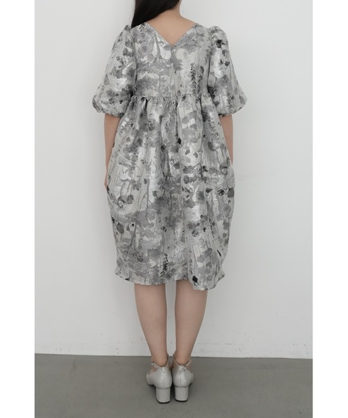 et.UNiVER(エトユニベール)の「1151 Botanical jacquard dress(ドレス・レディース・グレー/ブラウン/ブルー・M-Long/MEDIUM/M-Short)」の20枚目の写真