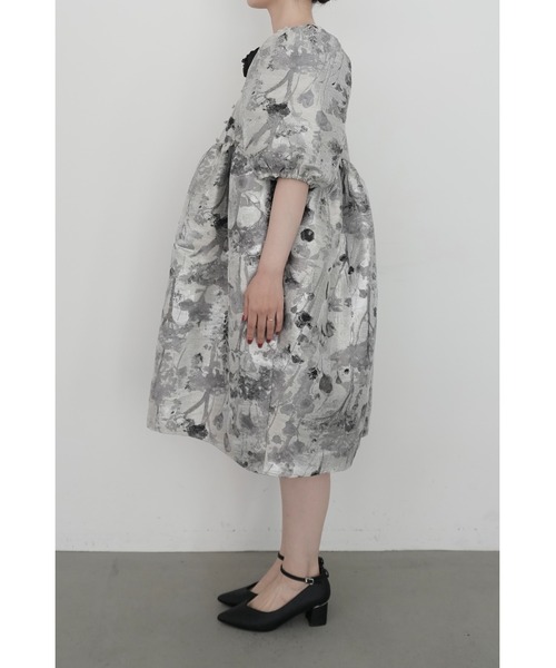 et.UNiVER(エトユニベール)の「1151 Botanical jacquard dress(ドレス・レディース・グレー/ブラウン/ブルー・M-Long/MEDIUM/M-Short)」の10枚目の写真