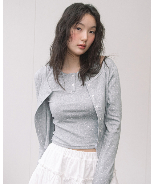 HAVISM(ヘビズム)の「DOT CARDIGAN + HENLEY NECK SLEEVELESS SET(GREY)(カーディガン/ボレロ・レディース・その他・FREE)」の3枚目の写真