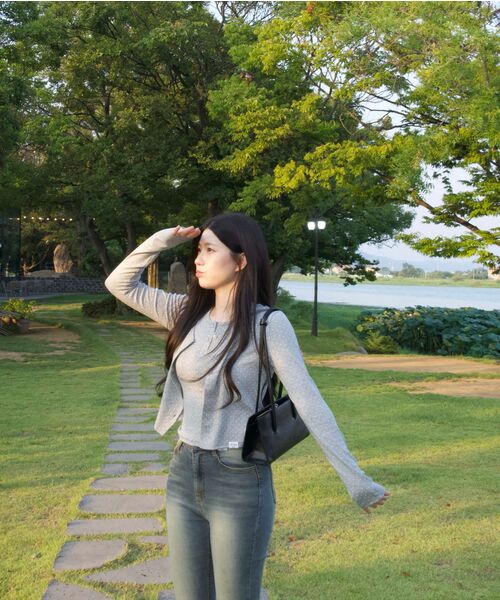 HAVISM(ヘビズム)の「DOT CARDIGAN + HENLEY NECK SLEEVELESS SET(GREY)(カーディガン/ボレロ・レディース・その他・FREE)」の5枚目の写真