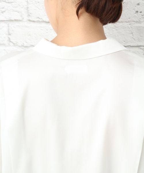 LEPSIM(レプシィム)の「カイキンシャツブラウスSS 752176(シャツ/ブラウス・レディース・オフホワイト/ブラック系その他/カーキ/ベージュ系その他・FREE)」の11枚目の写真