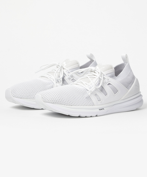 Puma プーマ の Puma Bog リミットレス ロウ エヴォニット S 白 黒 スニーカー Wear
