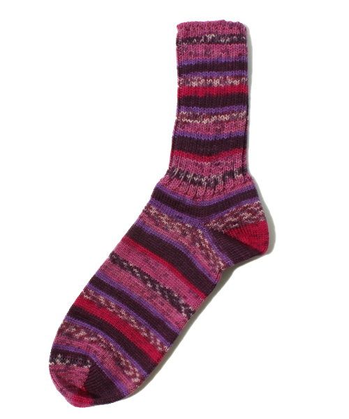 BEAMS BOY（ビームスボーイ）の「GRANGE CRAFT / フェアアイル ソックス（ソックス/靴下・レディース・ピンク/イエロー/ブルー/パープル・ONE SIZE）」の3枚目の写真