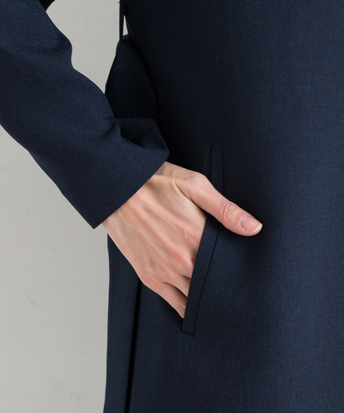 RIVE DROITE（リヴドロワ）の「【洗える【シワになりにくい】リネンライクチェスターコート（チェスターコート・レディース・ライトベージュ/ネイビー・FREE）」の9枚目の写真