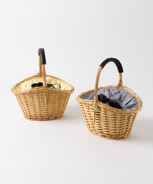 Rewde（ルゥデ）の「ｽﾄﾗｲﾌﾟ巾着付かごBAG（8R18-M84011）（かごバッグ・レディース・ネイビー/イエロー・FREE）」の3枚目の写真