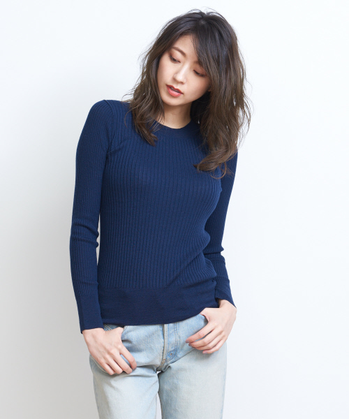 Abahouse Devinette（ドゥヴィネット）の「SUPER120sハイゲージリブニット（ニット/セーター・レディース・ホワイト/ライトグレー/ブラック/ベージュ/ブルー/ブルー系その他/ネイビー・フリー）」の5枚目の写真