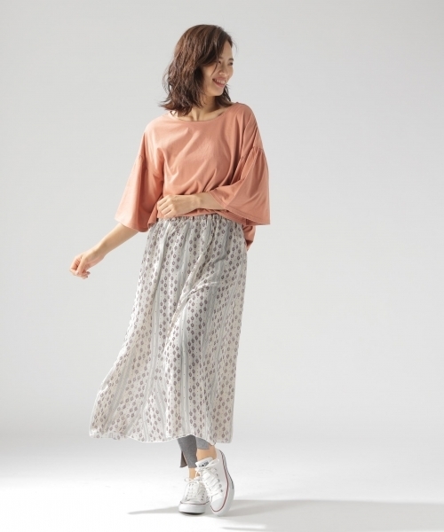 BAYFLOW（ベイフロー）の「GOOD PRICE／バッククロスフレアトップス（Tシャツ/カットソー・レディース・ブラック/オフホワイト/ピンク/ブルー・SMALL/MEDIUM）」の12枚目の写真