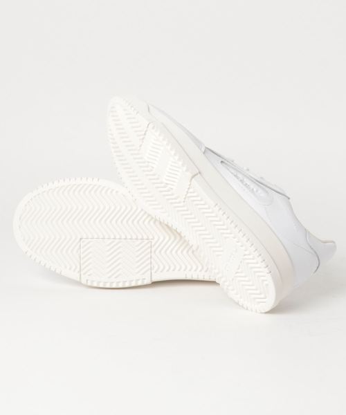 adidas（アディダス）の「ADIDAS / Super Court スニーカー（スニーカー・レディース・ホワイト・24/25/23）」の2枚目の写真