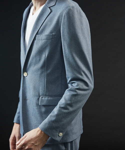 5351 POUR LES HOMMES(ゴーサンゴーイチプールオム)の「※【セットアップ対応】バーズアイ トリコット ノッチドラペル ジャケット(テーラードジャケット・メンズ・ライトグレー/ライトブルー・50/44/48/46)」の8枚目の写真