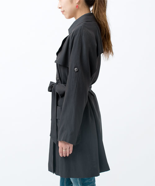 NANO universe（ナノユニバース）の「【MORE5月号掲載】テロトレンチコート（トレンチコート・レディース・ベージュ/ネイビー・38/36）」の13枚目の写真