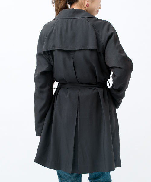 NANO universe（ナノユニバース）の「【MORE5月号掲載】テロトレンチコート（トレンチコート・レディース・ベージュ/ネイビー・38/36）」の14枚目の写真
