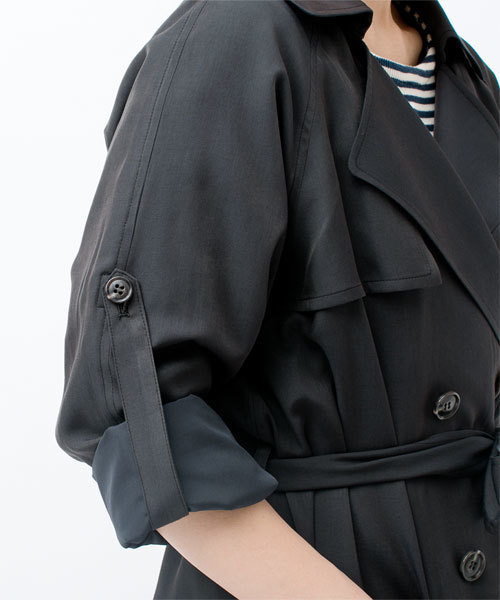 NANO universe（ナノユニバース）の「【MORE5月号掲載】テロトレンチコート（トレンチコート・レディース・ベージュ/ネイビー・38/36）」の4枚目の写真