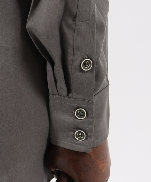 d3d5（ディースリーディーファイブ）の「ms3926-ノーカラーシャツ（シャツ/ブラウス・メンズ・グレー/カーキ・FREE）」の5枚目の写真