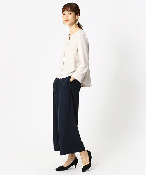 COMME CA ISM(コムサイズム)の「〈セットアップ/セットアイテム〉 ブラウス&パンツ(セットアップ・レディース・ブラック/ネイビー/ブラウン系その他・SMALL/MEDIUM/LARGE/X-LARGE)」の3枚目の写真